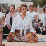 Collectif Yogatera Montréal séances de yoga en plein air solidaires