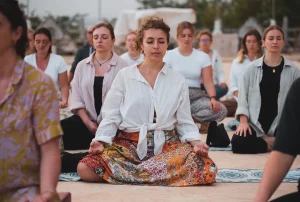 Collectif Yogatera Montréal séances de yoga en plein air solidaires
